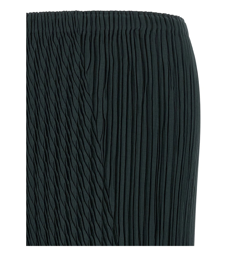 Issey Miyake Skirt in black, Polyester — view 3