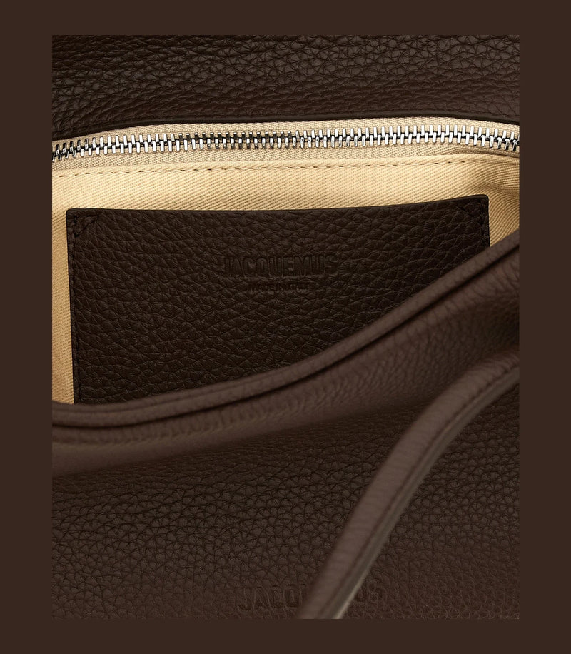 Jacquemus Shoulder Bag in brown, Calfskin Leather — view 4