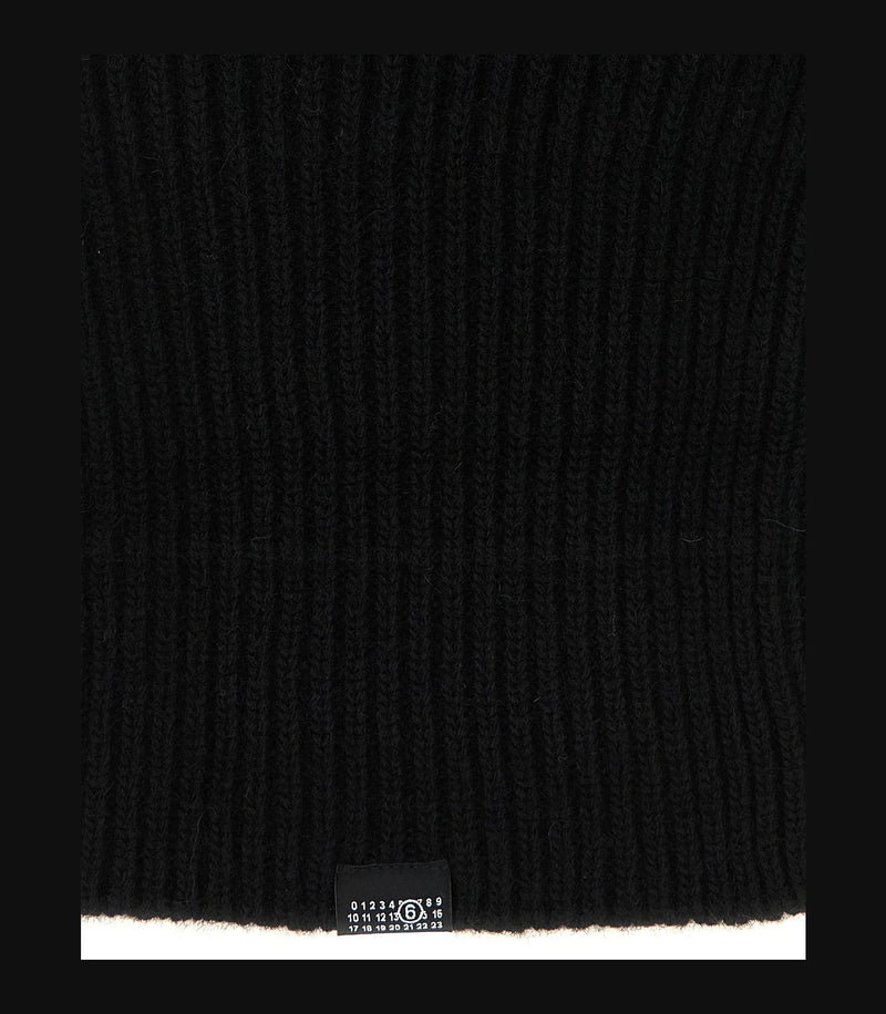 MM6 Maison Margiela Beanie in black, Wool — view 3