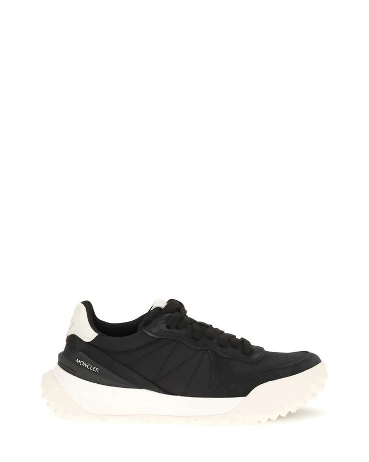 Moncler Sneakers in black, Polyamide