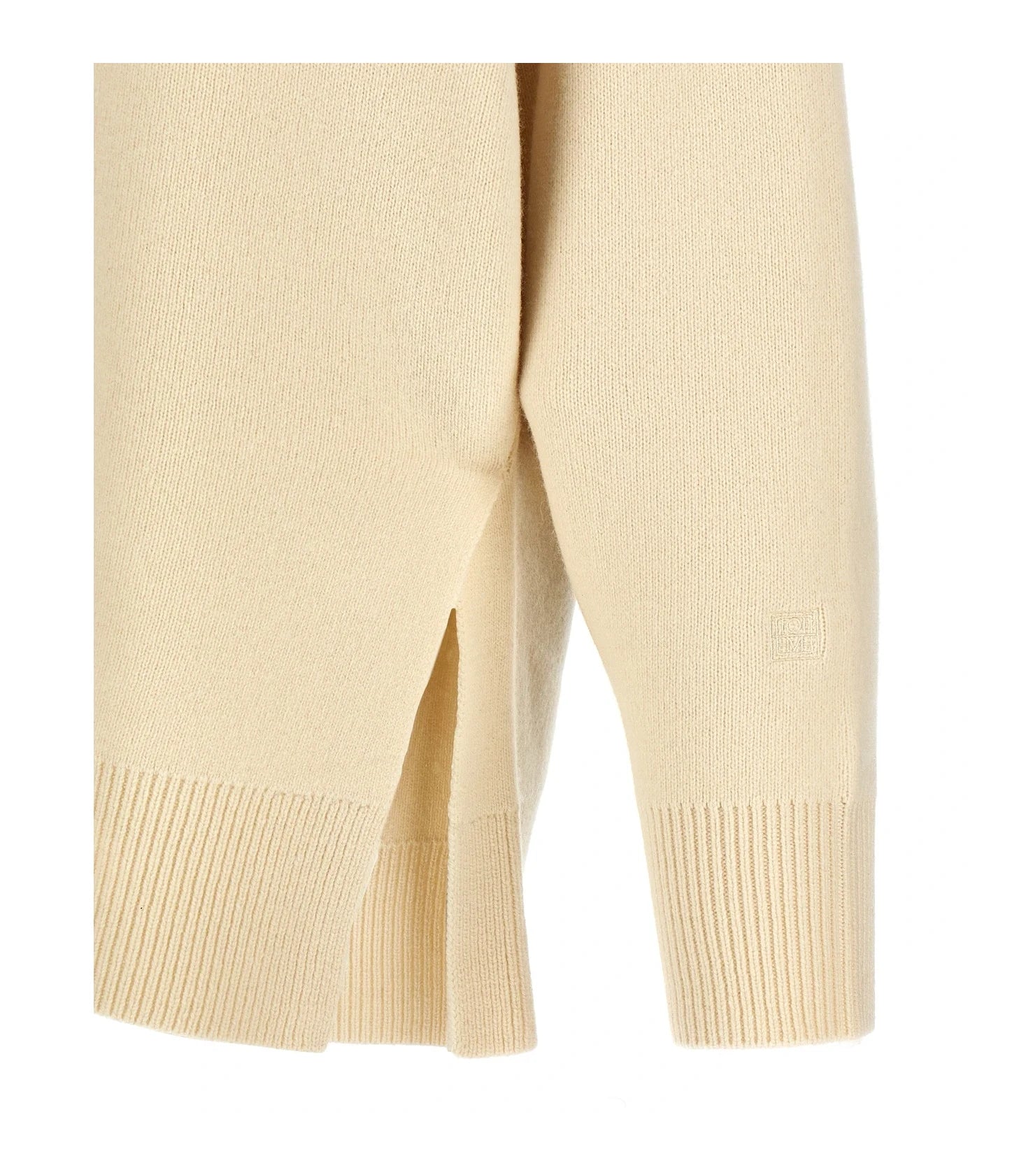 Toteme Sweater in white, Wool — view 4
