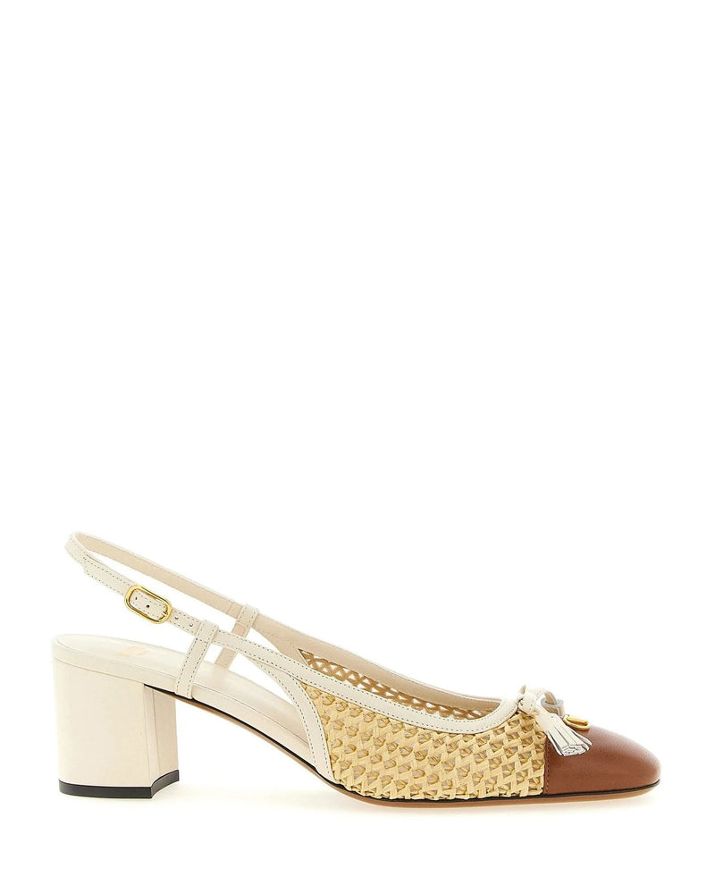 Valentino Garavani Beige Pumps 