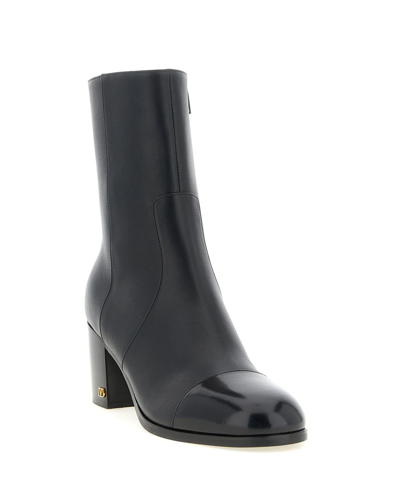 Valentino Garavani Ankle Boots in black, Calfskin Leather — view 2