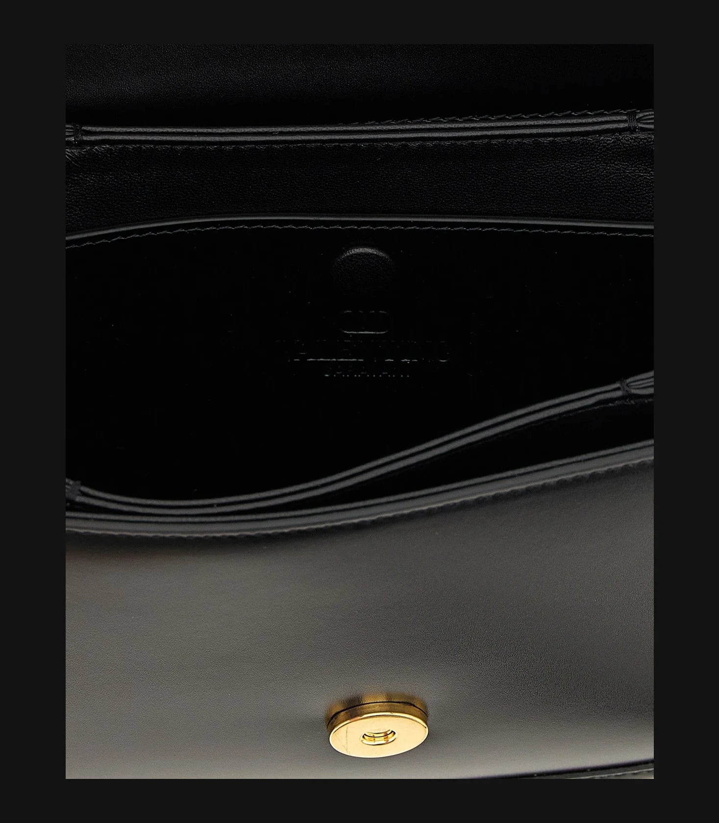 Valentino Garavani Cross Body Bag in black, Calfskin Leather — view 4